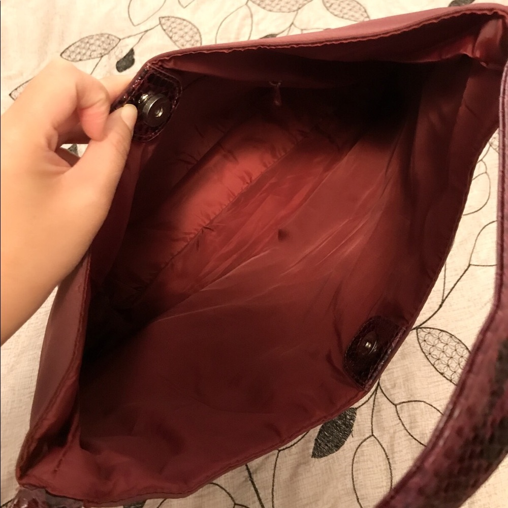 Maroon Bag - Picture 2 of 4